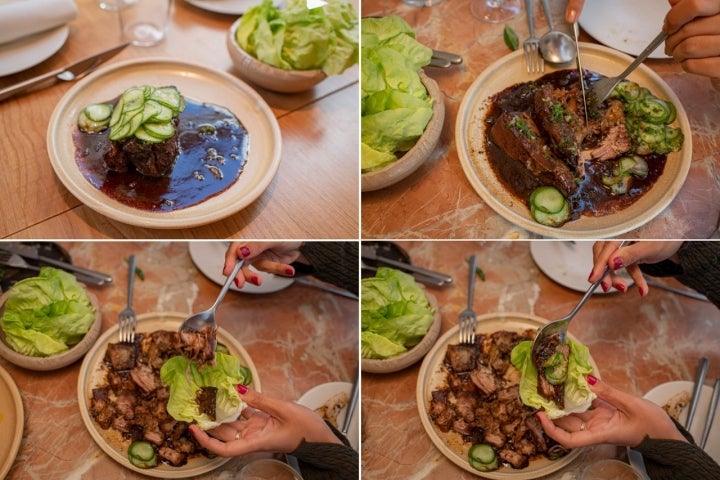 Costillas hechas al josper, con salsa del propio jugo de la carne y un poco de vino, pepinillo encurtido y lechuga iceberg para taquear.