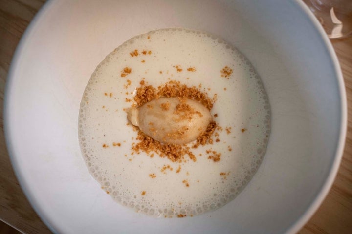 Espuma de arroz con leche y sorbete de manzana asada.