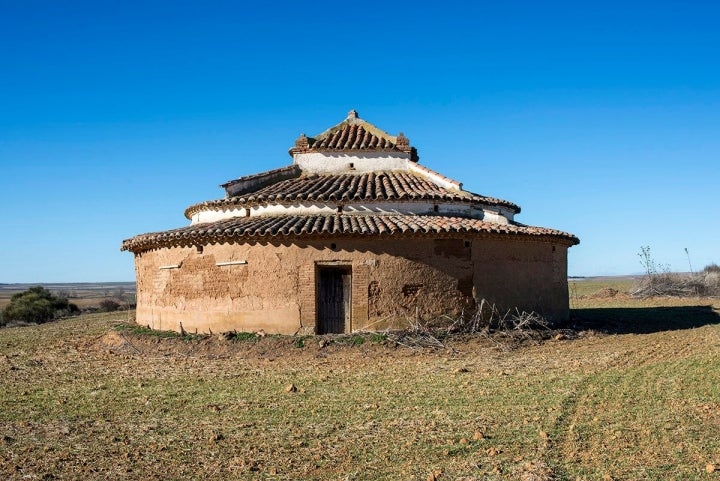 Uno de los palomares de Barcial de la Loma, pegando a Castroverde de Campos, que los Lera quieren recuperar.