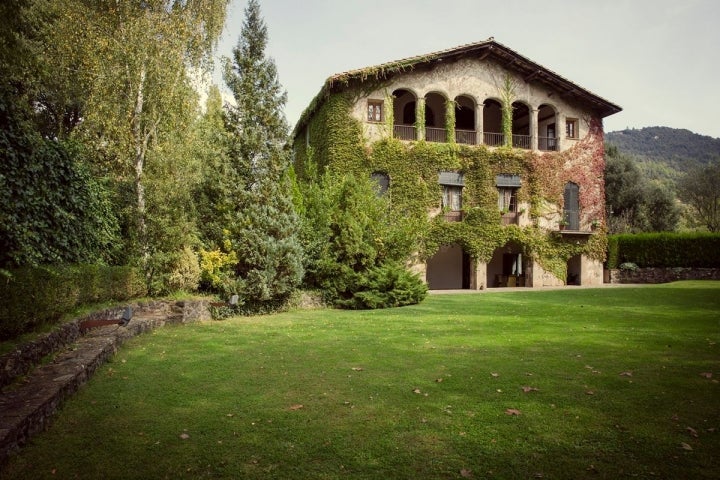 El entorno del restaurante Les Cols, en Olot, Girona. Foto: Kristin Block