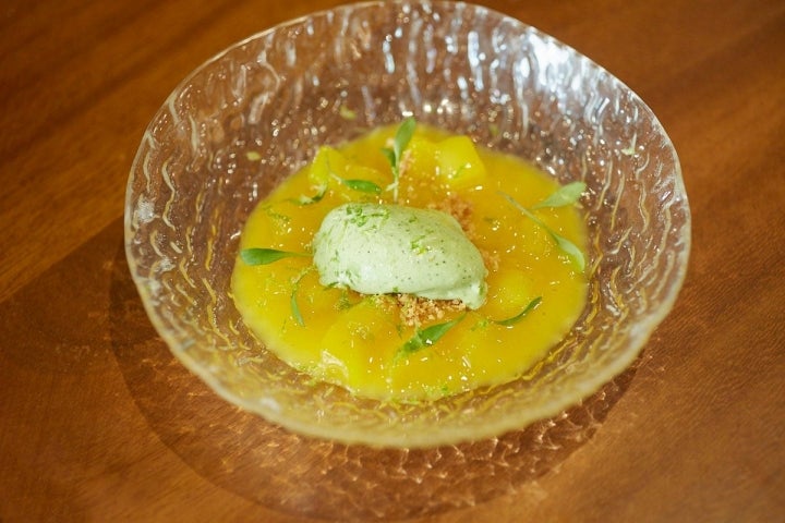 Ceviche de Mango y coco.