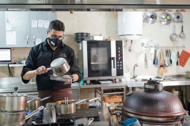 Jorge Maestro en cocina.