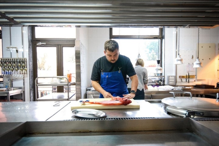 La cocina de 'O Pazo' es amplia y luminosa.