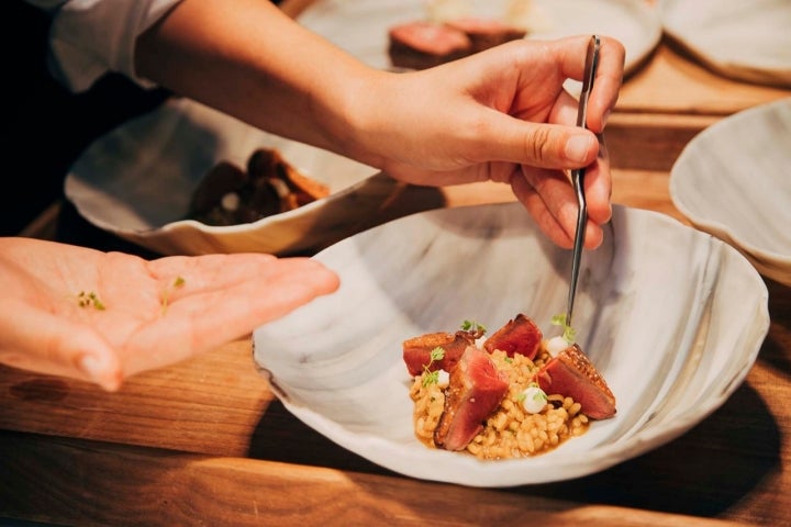 Arroz de pichón, chirivia y trufa.