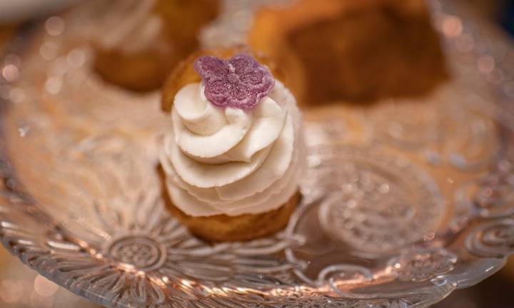 El bocadito de nata es un homenaje a la abuela de Coral y los caramelos que le daba de niña.