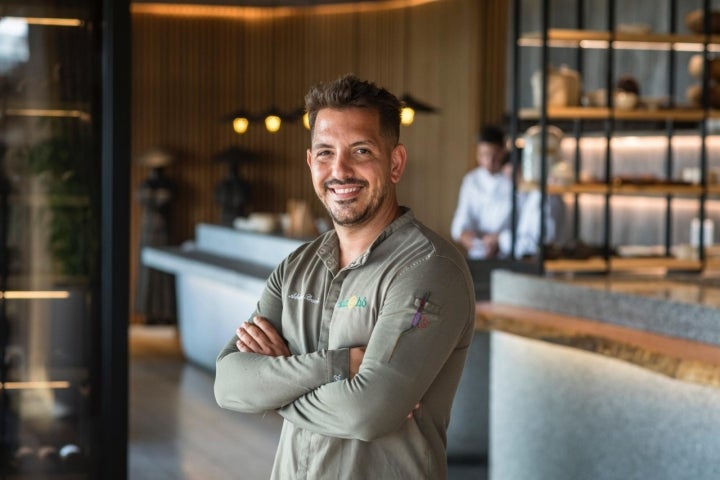 Adrián Bosch, chef del restaurante San Hô.