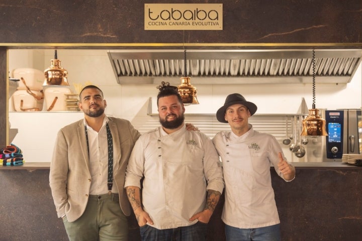 El equipo de 'Tabaiba' lo conforma José Pérez (izq.), Abraham Ortega (centro) y Asier Martín (der.).