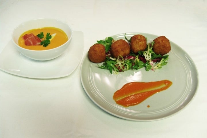 salmorejo croquetas jamon taberna alabardero washington