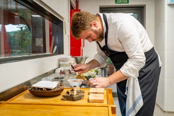 Restaurante Vinum Priorat cocina