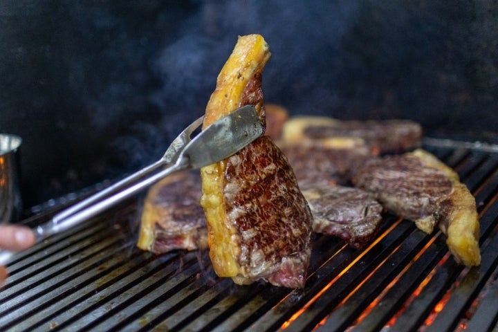 Restaurante 'La Castillería' (Vejer de la Frontera): carne en la parrilla