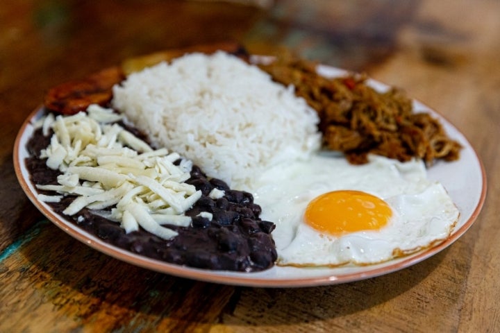 Restaurantes latinos Zaragoza: 'Molarepa' (pabellón criollo)