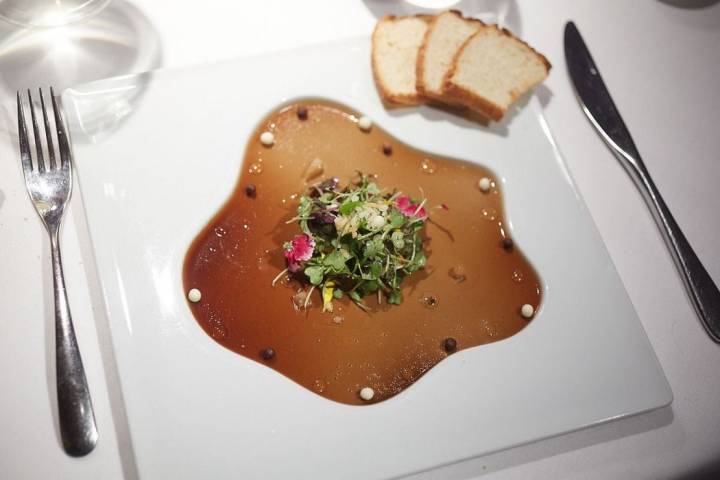 Mousse de caza y foie, del restaurante 'Nectari'. Foto: Xavier Torre Bachetta