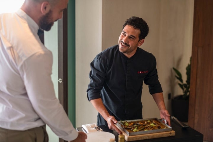 Alejandro Garrido, chef del restaurante Materia Pool Bar (Adeje, Tenerife).