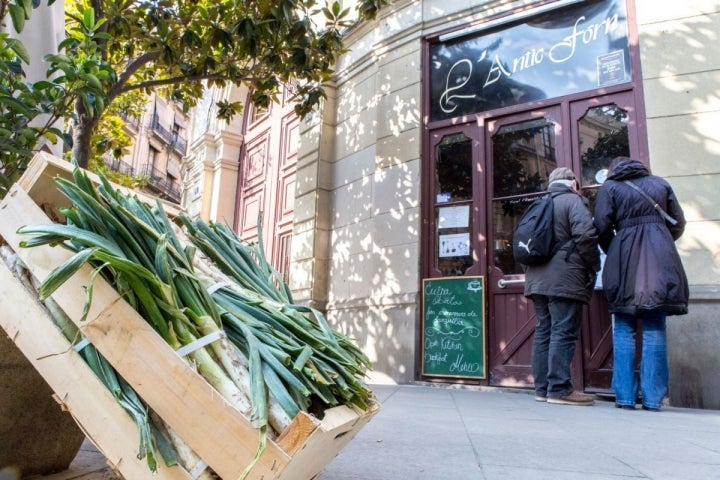 Un local de toda la vida que, en Barcelona, es de agradecer.