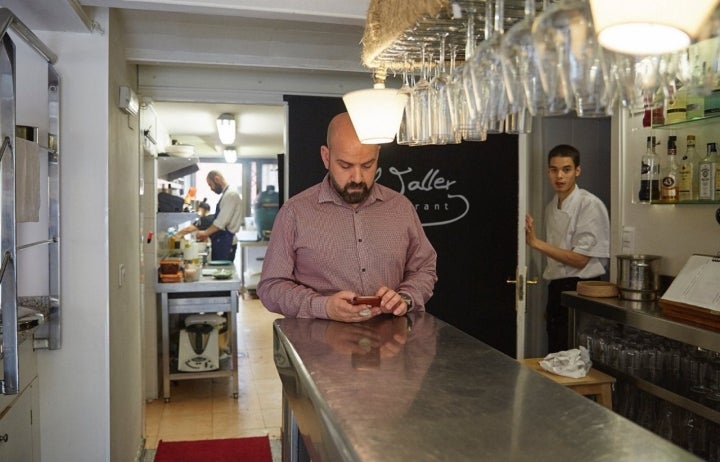 Restaurante 'El Taller'. El jefe de sala, Óscar García