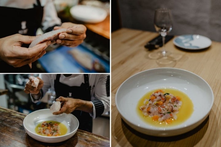 La preparación del tiradito de lubina con puré de boniato y leche de tigre con el toque final de piedras de sal de Perú.