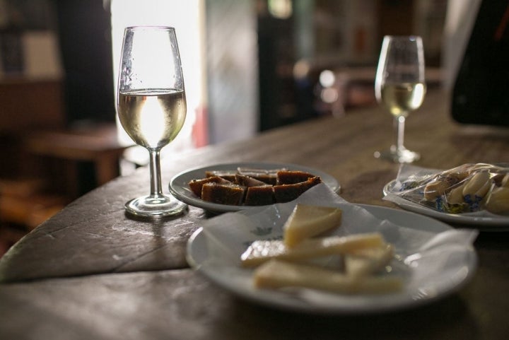 Chicharrones y queso viejo, unas tapas para repetir.