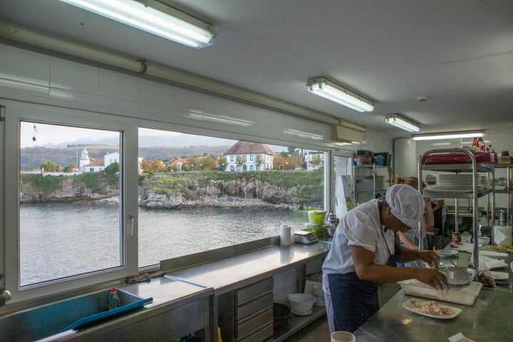 Trabajar en una cocina con estas vistas... ¡Maravilla!