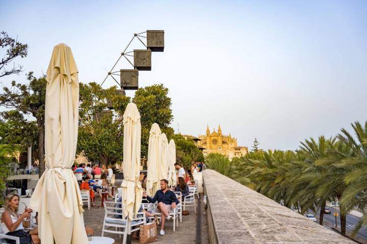 Terrazas en Palma: Es Baluard Restaurant & Lounge (vistas a la catedral)
