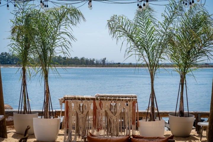 Terrazas de Huelva Monjuana ría