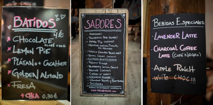 Para acompañar al bollo, ofrecen distintos tipos de batidos y bebidas especiales.