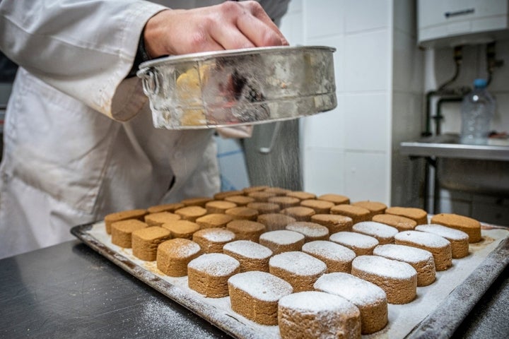 Polvorones La Campana