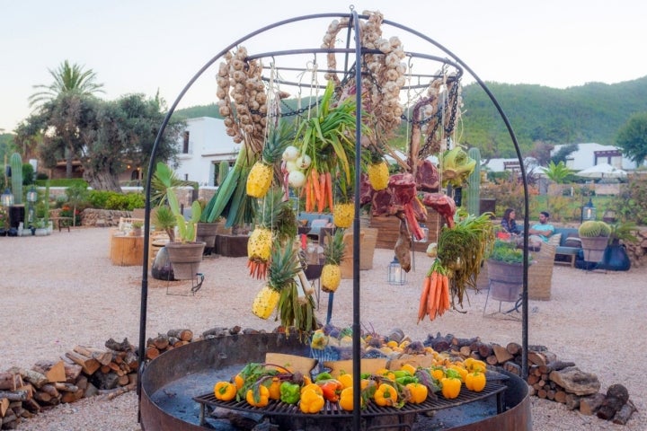 Restaurante de 'Casa Maca' (Ibiza): barbacoa al estilo Mallmann