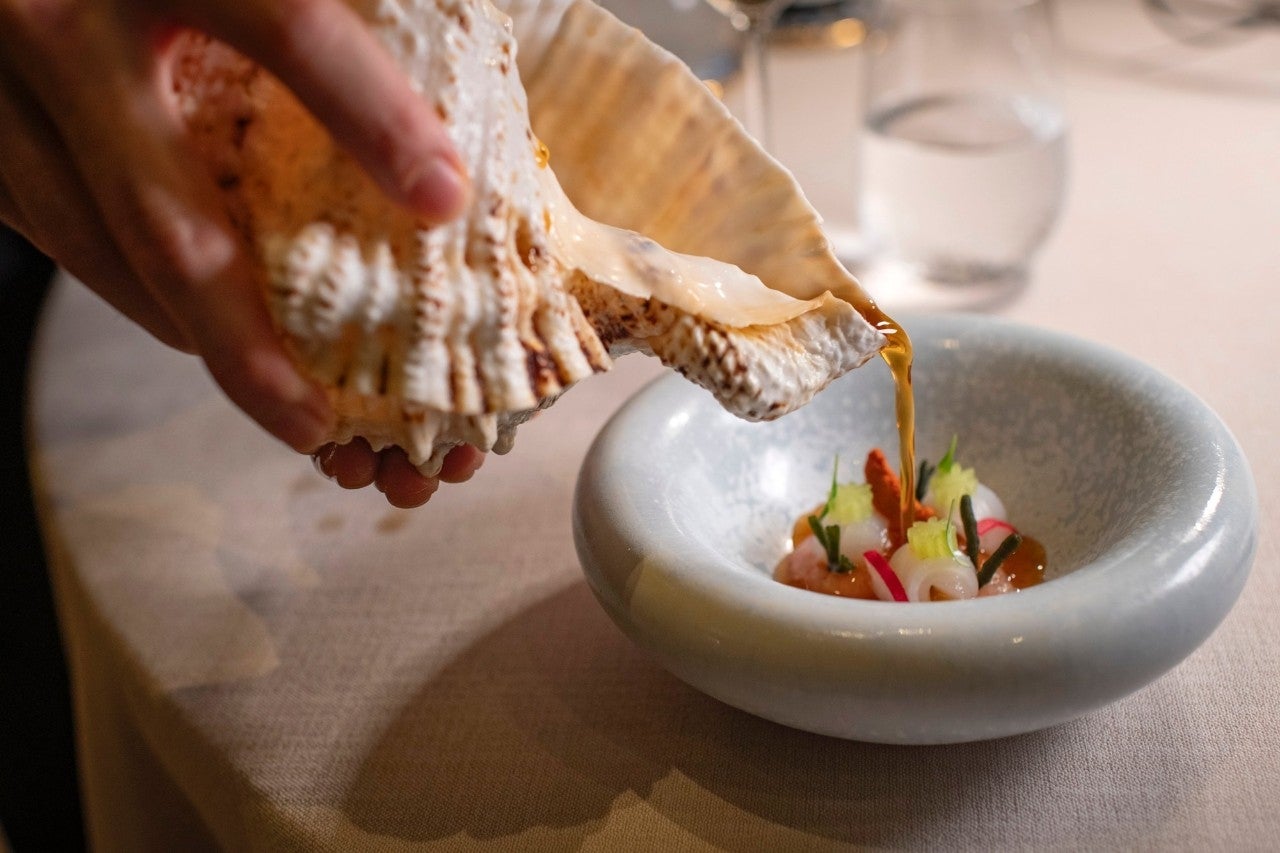 Un menú de alma andaluza que persigue al Sol del Mediterráneo