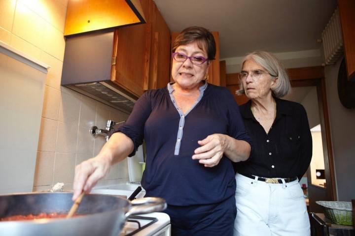 Recetas de 'El sabor de Venecia': Donna Leon y Roberta Pianaro en la cocina