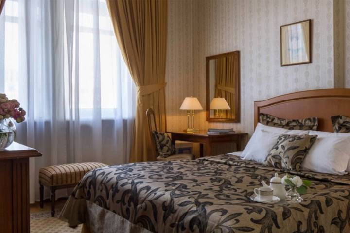 ¿Sería así la suite 208 de la señorita Anna Urbanová? Foto: Hotel Metropol.
