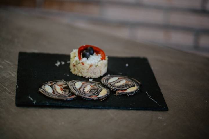 Plato de lamprea del restaurante 'Os Pirús'.