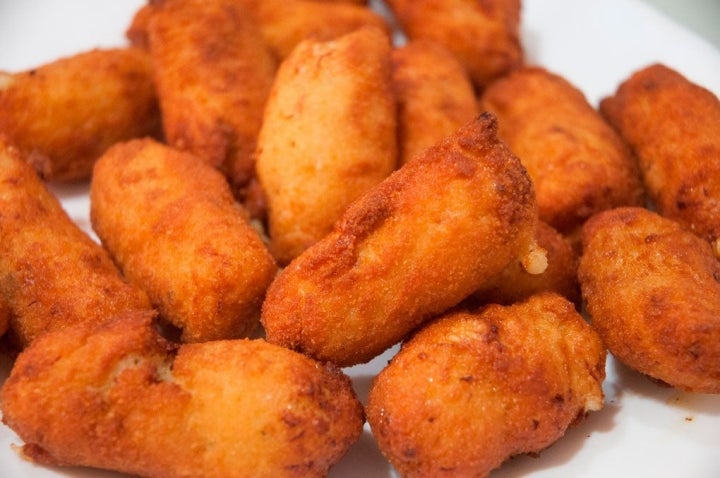 Las croquetas de jamón son las más populares.