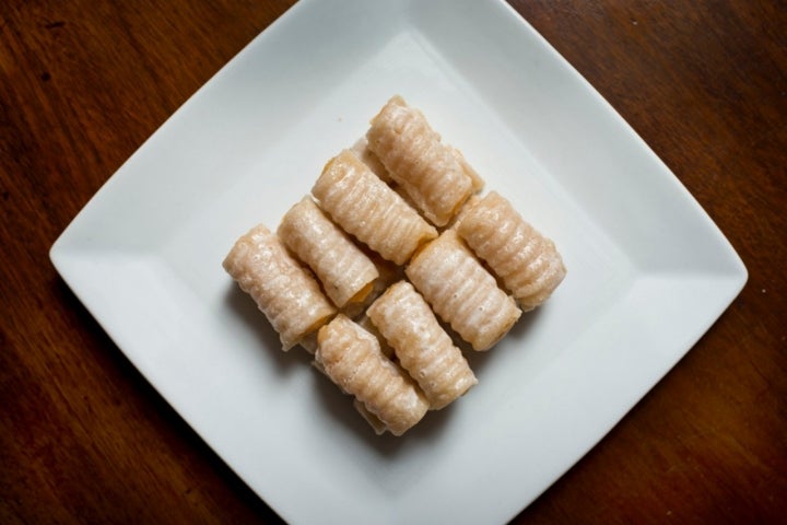 Huesos de Santo, dulces típicos del Día de Todos los Santos.