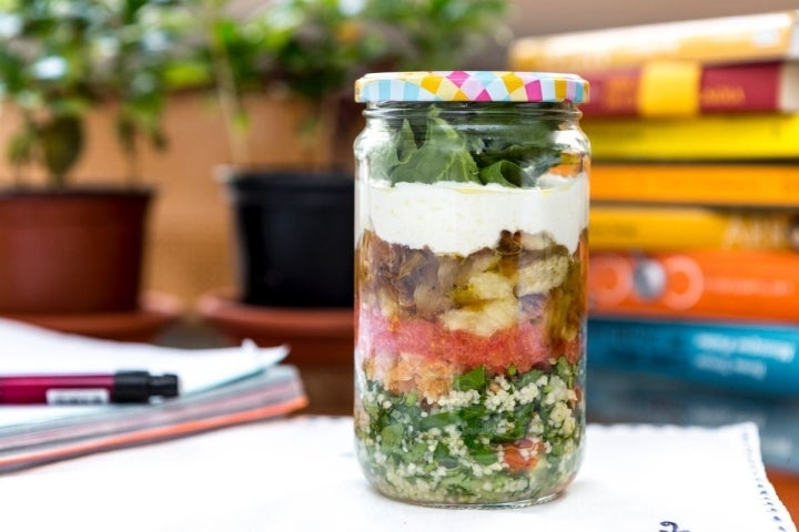 12 ensaladas en tarro de cristal para comer fuera de casa