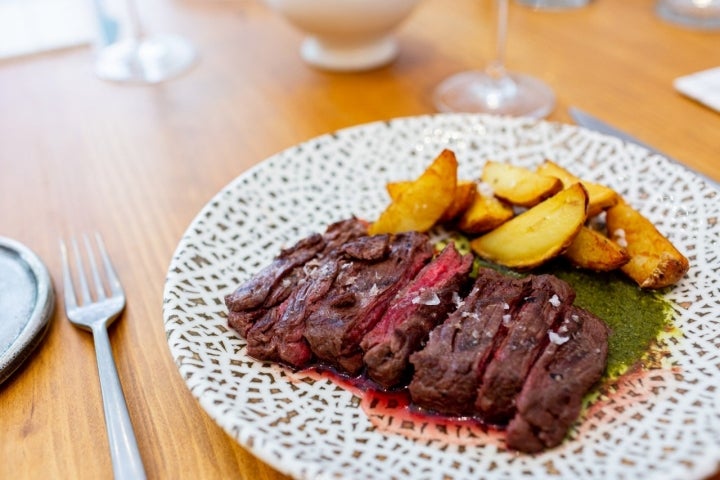 Y para acompañar, buenos vinos. Foto: Jimena Roquero.