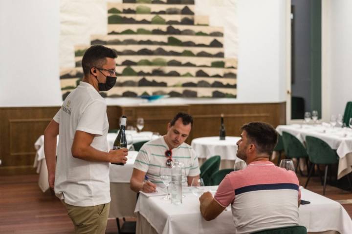 Bodega MontRubí: Oriol Búrdalo, sumiller del restaurante