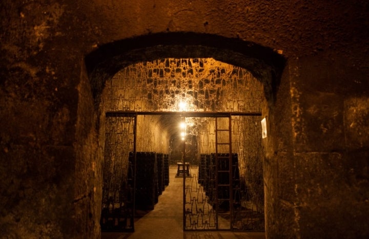 Bodegas centenarias de Haro: Bodegas Bilbaínas (red de galerías)