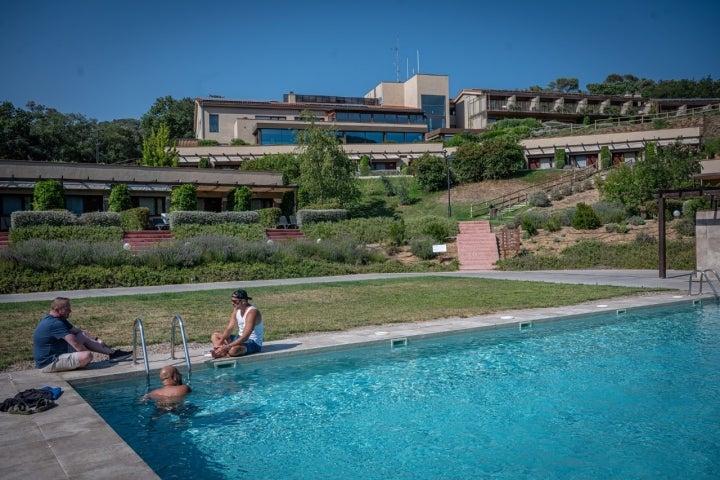 Enoturismo Alella (Barcelona) piscina ecoresort