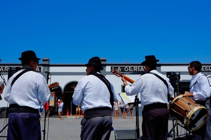 Vinos en Lanzarote: Fiesta de la Vendimia Tradicional en La Geria. Foto: Hugo Palotto