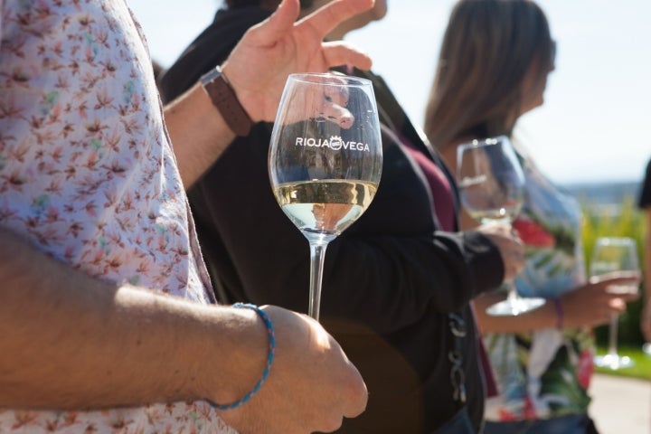 El tempranillo blanco reserva ha sido la apuesta más arriesgada de los últimos años en 'Rioja Vega'.