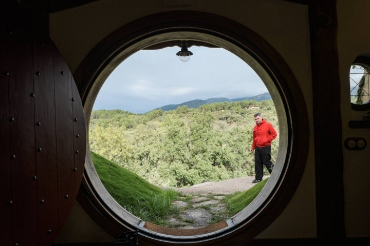 Una de las puertas abierta a la naturaleza de la finca.