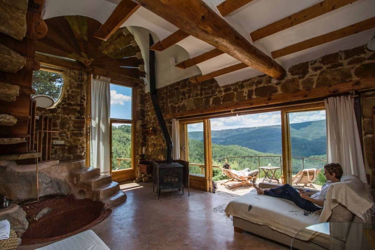 Alojamiento rural y sostenible Mar de la Carrasca en el Parque Natural de Penyagolosa (Alto Mijares, Castellón). Habitación el barco ,