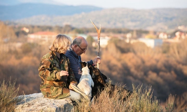 La pareja no pierde ocasión para salir a disfrutar del campo. Foto: Juan Carlos Ruíz.