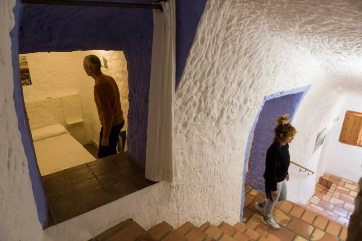Hotel Cuevas de Bardenas Valtierra escalera