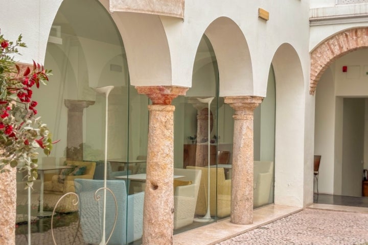 Patio del hotel Viento10 en Córdoba