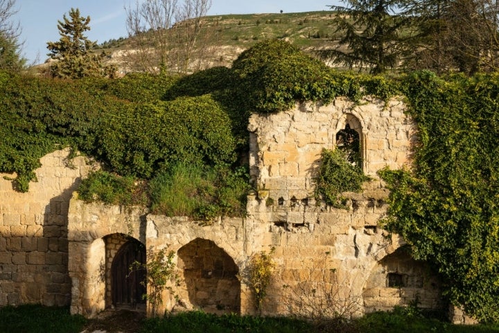 Las ruinas del Convento de San Francisco del siglo XIV, junto al hotel.