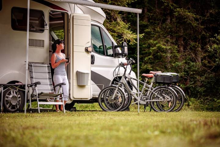 Alquilar una caravana también puede ser una buena opción. Foto: Shutterstock.