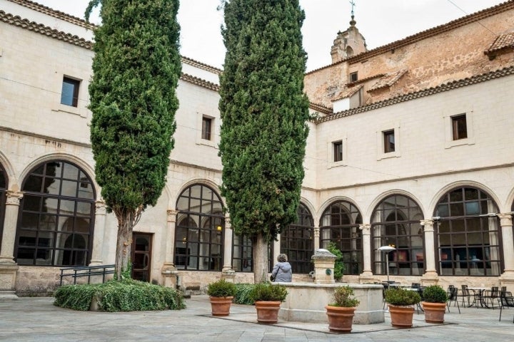 El Patio del Pórtico. La fuente era un pozo. Foto: Alfredo Cáliz