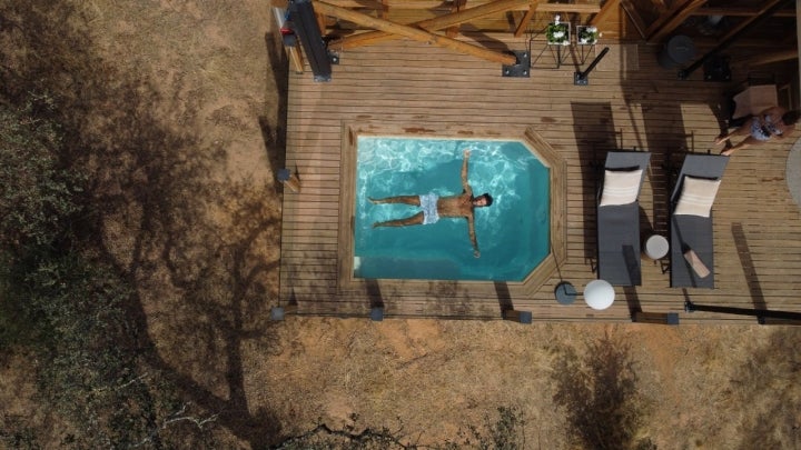 Glamping Dehesa Experiences. Piscina