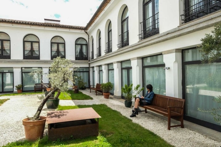 Claustro nuevo del parador, más tranquilo.